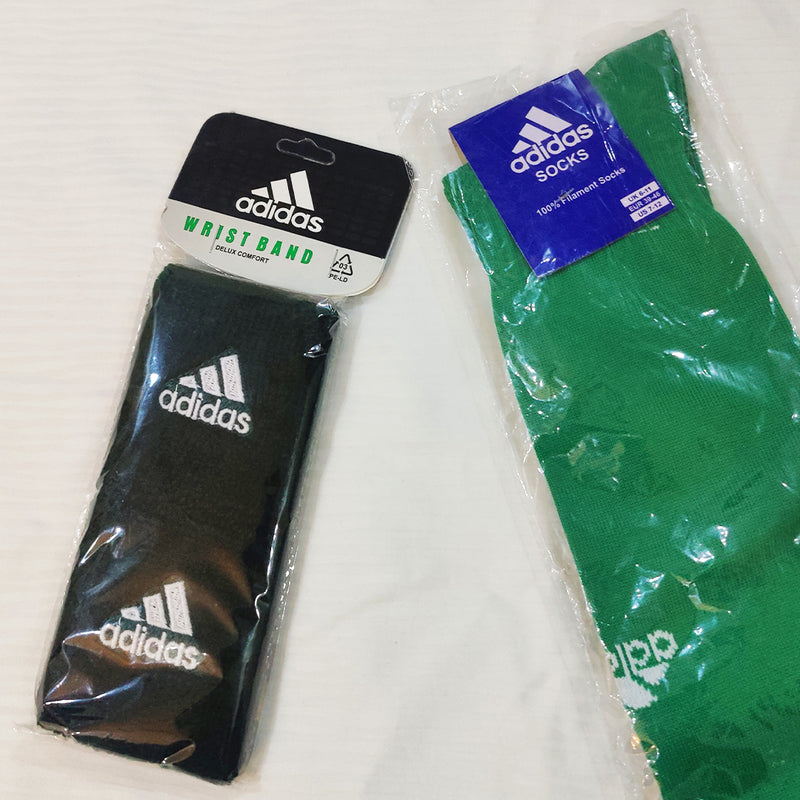 Football Socks & Wristbands Set⚽ - GREEN - 11-14 Years